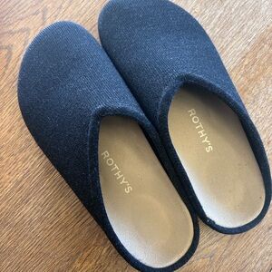 Rothy's Casual clogs